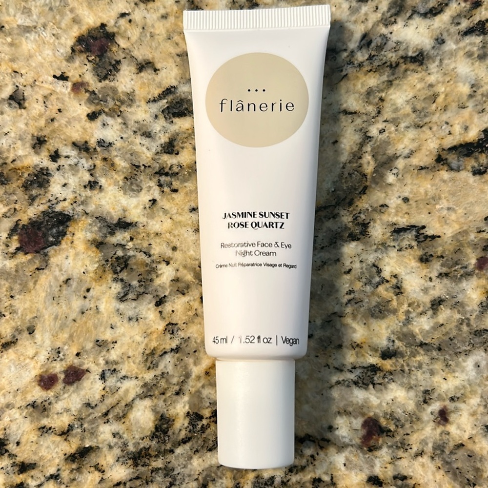 Flânerie Face & Eye Night Cream jasmine sunset rose quartz 45 ml 1.52 oz